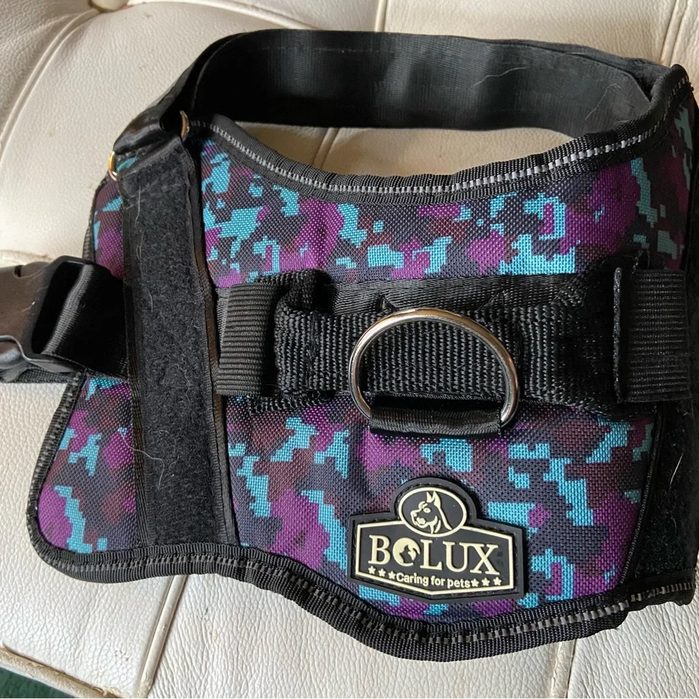 Bolux no pull harness purple camo sz med good condition